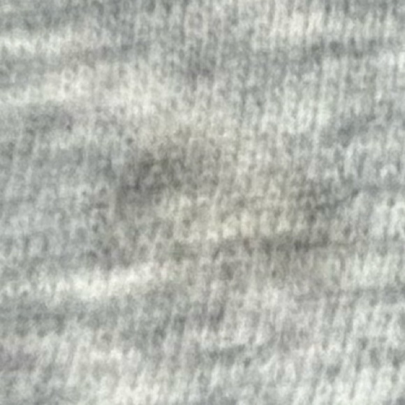 Lululemon Light Gray Scuba Jogger 7/8 Length-Minor Flaw - Picture 11 of 11